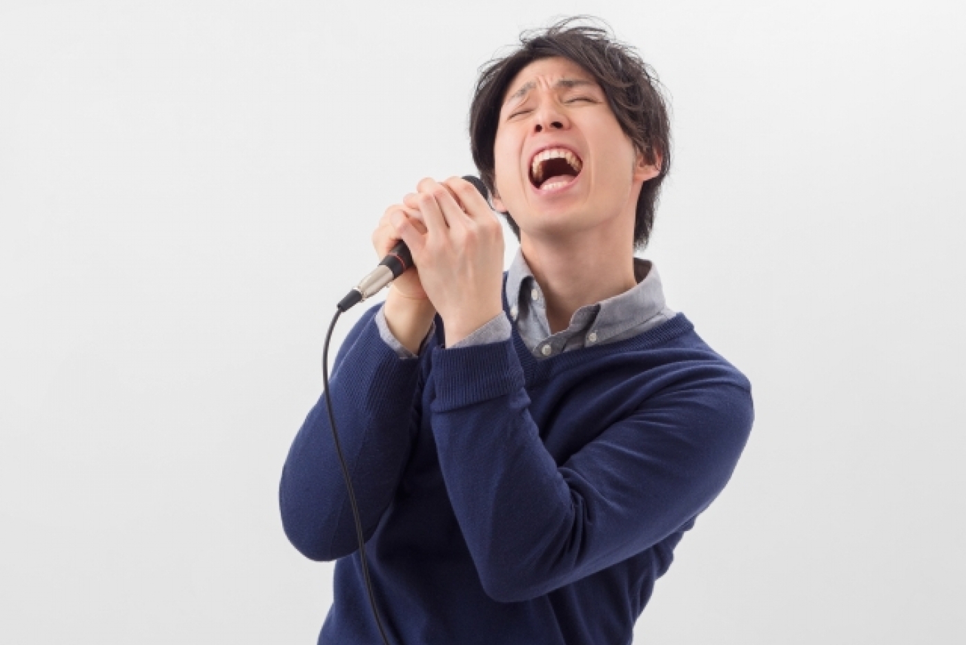 誰でもできるデスボイスの出し方！初心者向け完全ガイド